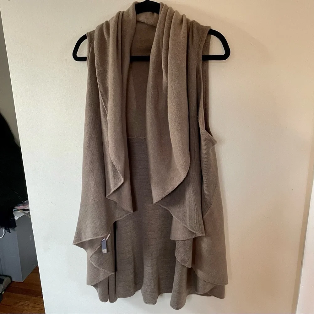 Neutral Sweater Vest - Picture 2 of 4